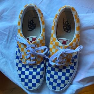 Vans checkered lace up